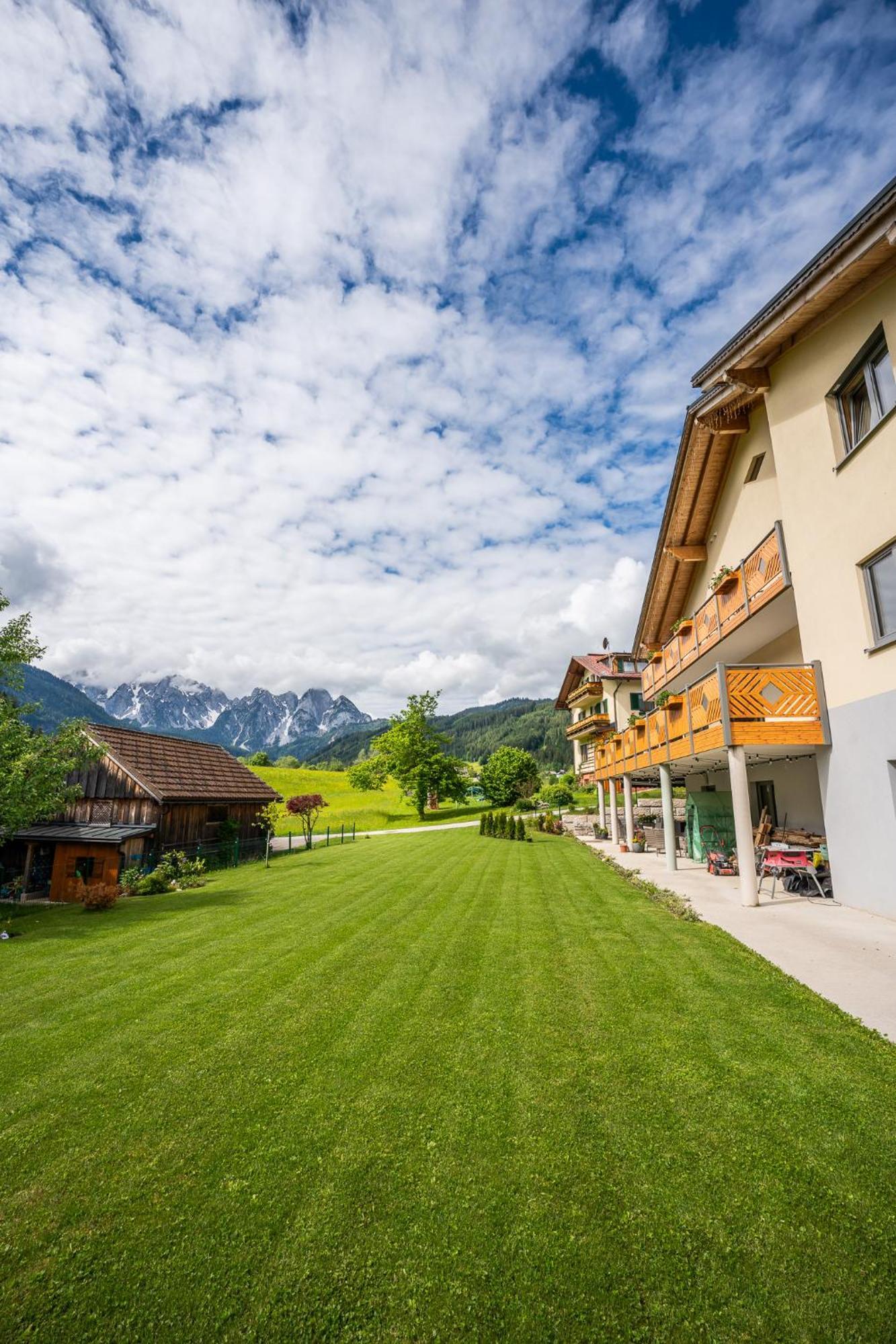 Haus Friedrich Hotell Gosau Eksteriør bilde