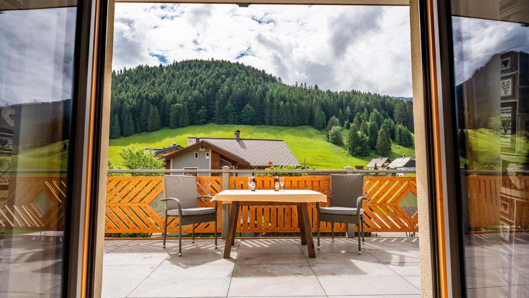 Haus Friedrich Hotell Gosau Eksteriør bilde