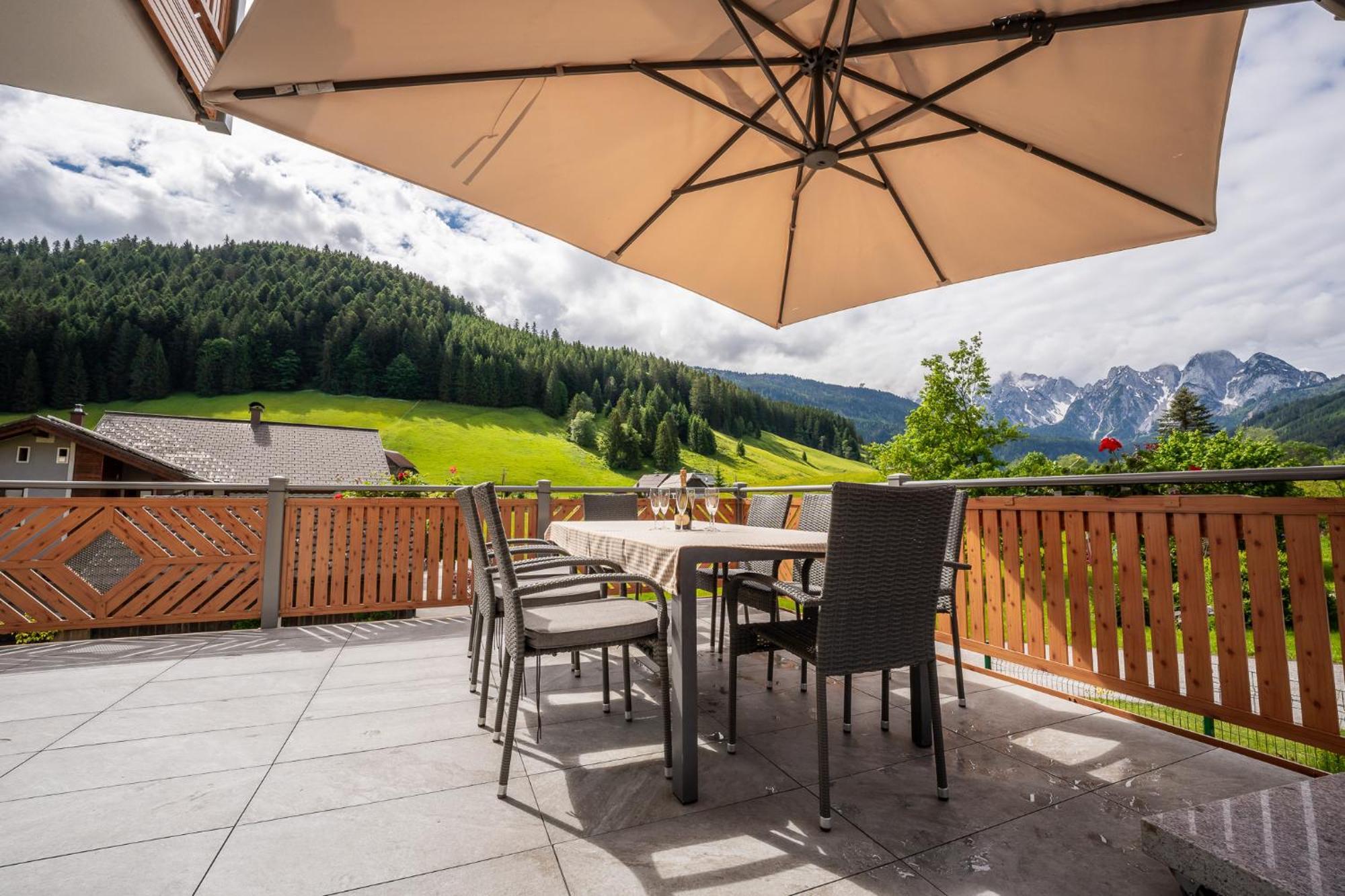 Haus Friedrich Hotell Gosau Eksteriør bilde